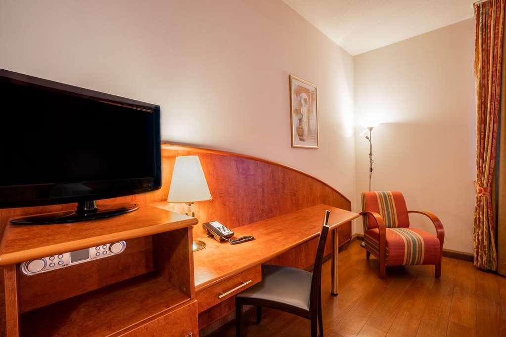 1, 2, Sleep Boardinghouse Unterschleissheim Zentrum Rom bilde