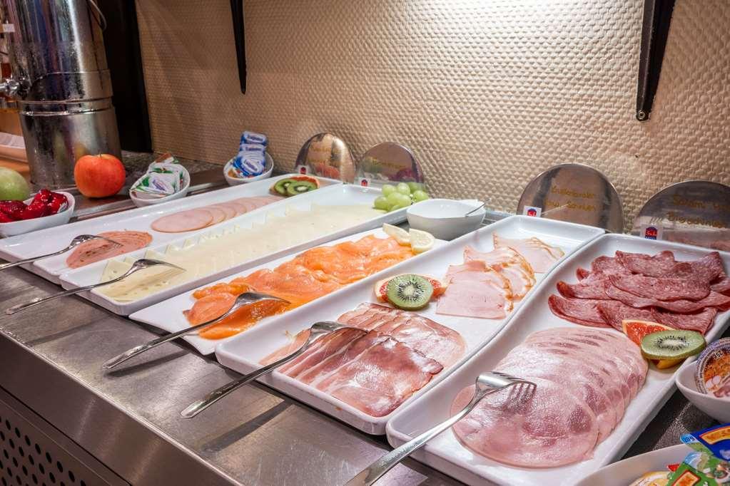 1, 2, Sleep Boardinghouse Unterschleissheim Zentrum Restaurant bilde